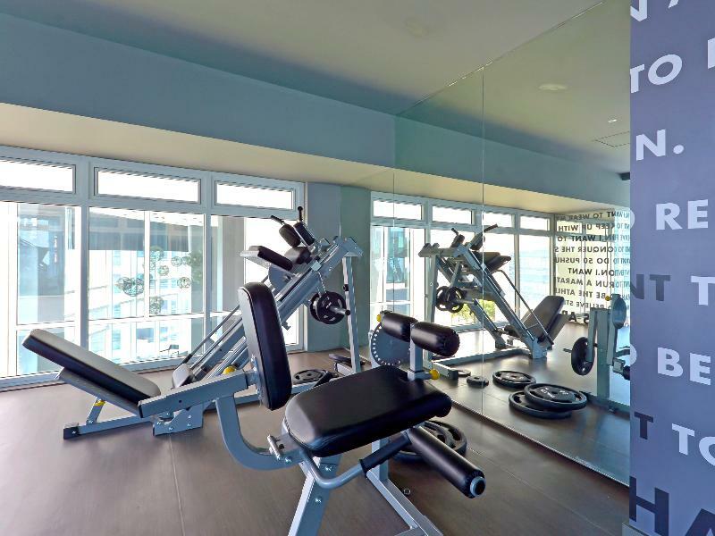 Currency Serviced Suites Pasig City Exteriör bild