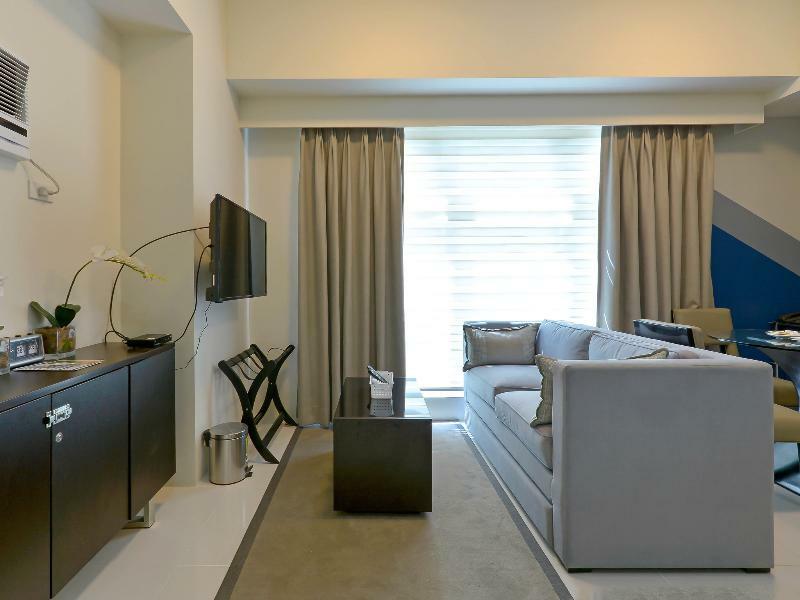 Currency Serviced Suites Pasig City Exteriör bild